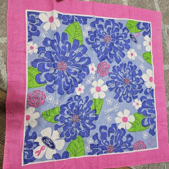 Set of 2 Lilly Pulitzer/Ford scarves - Picture 3 of 5